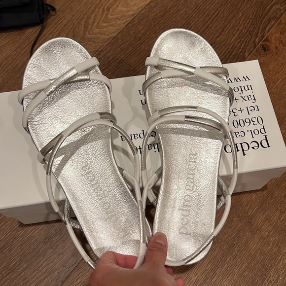 Silver sandals size 36.5 - Picture 3 of 4